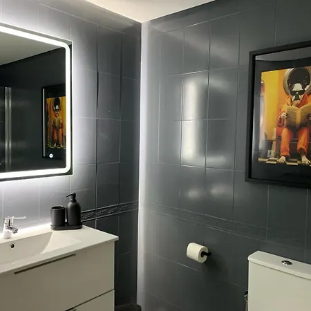 Calma Manila Apartment *
